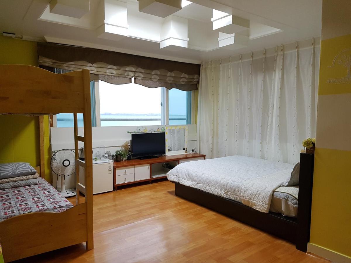 Nice View Guesthouse Seogwipo Zewnętrze zdjęcie